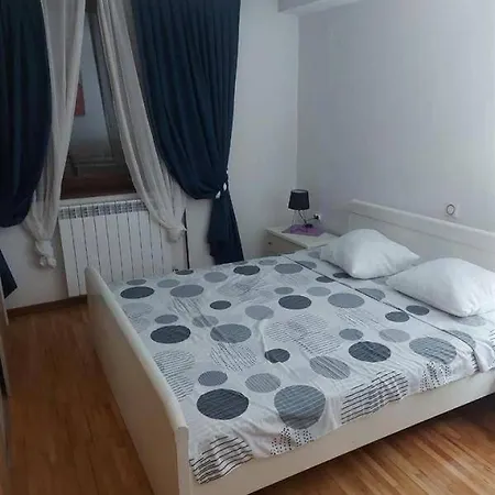 An Excellent House For Rent In Quiet Area Villa *