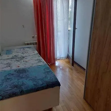 An Excellent House For Rent In Quiet Area Villa *