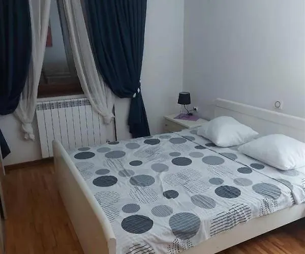 An Excellent House For Rent In Quiet Area Villa *