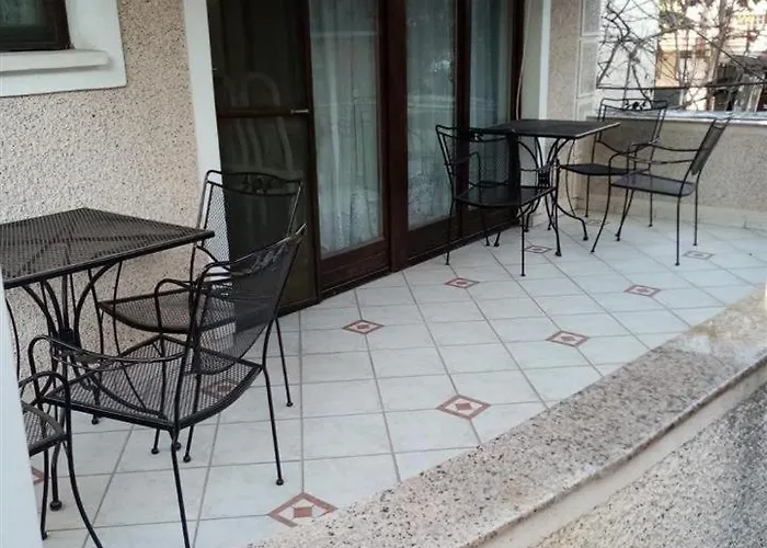 An Excellent House For Rent In Quiet Area Villa