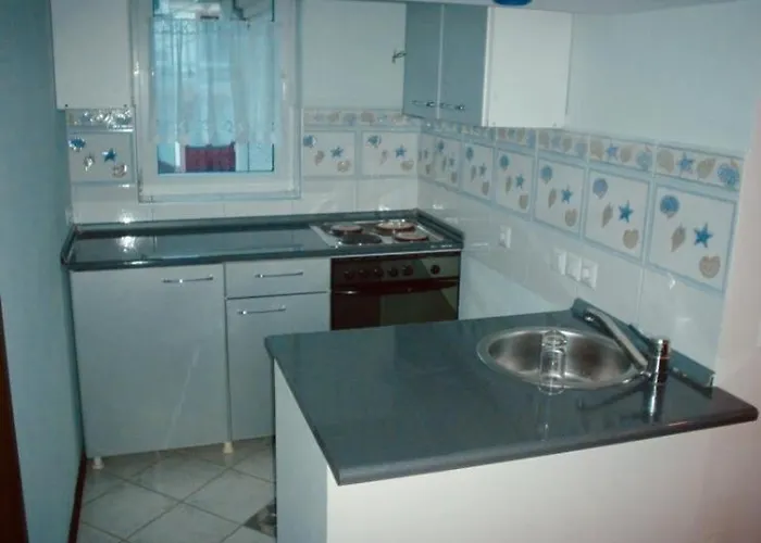 Villa An Excellent House For Rent In Quiet Area Skopje